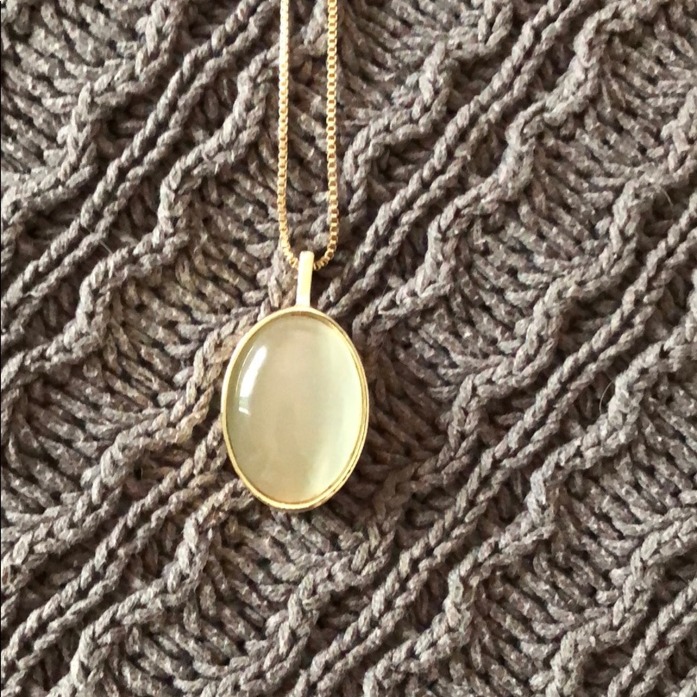 Long necklaces - Picture 2 of 3